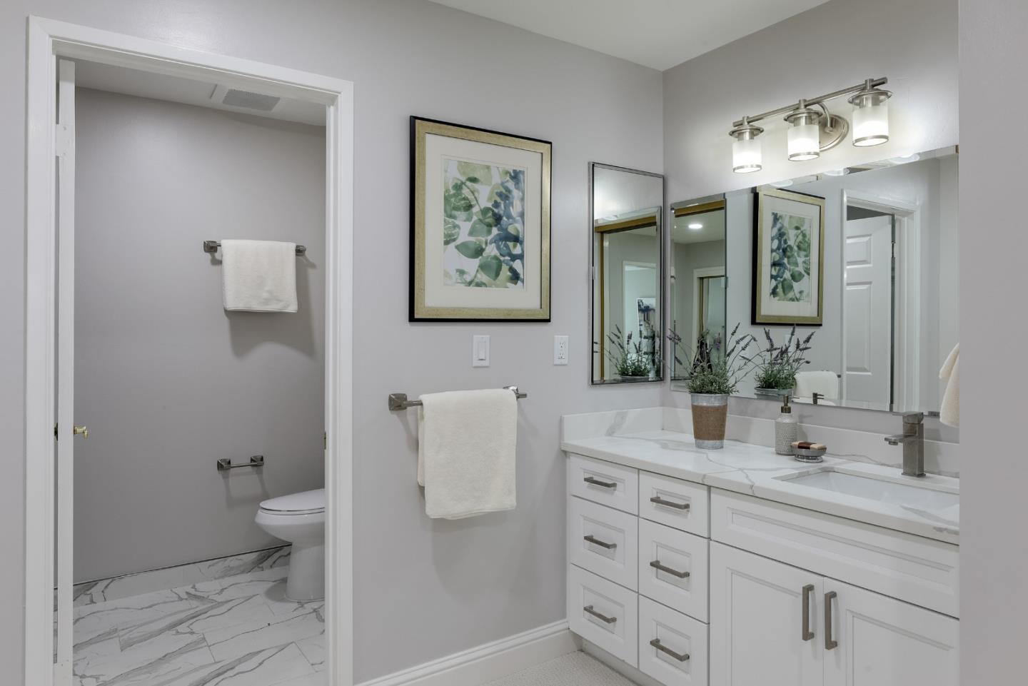 Detail Gallery Image 12 of 33 For 13651 Paseo Del Roble Dr, Los Altos Hills,  CA 94022 - 4 Beds | 3/1 Baths