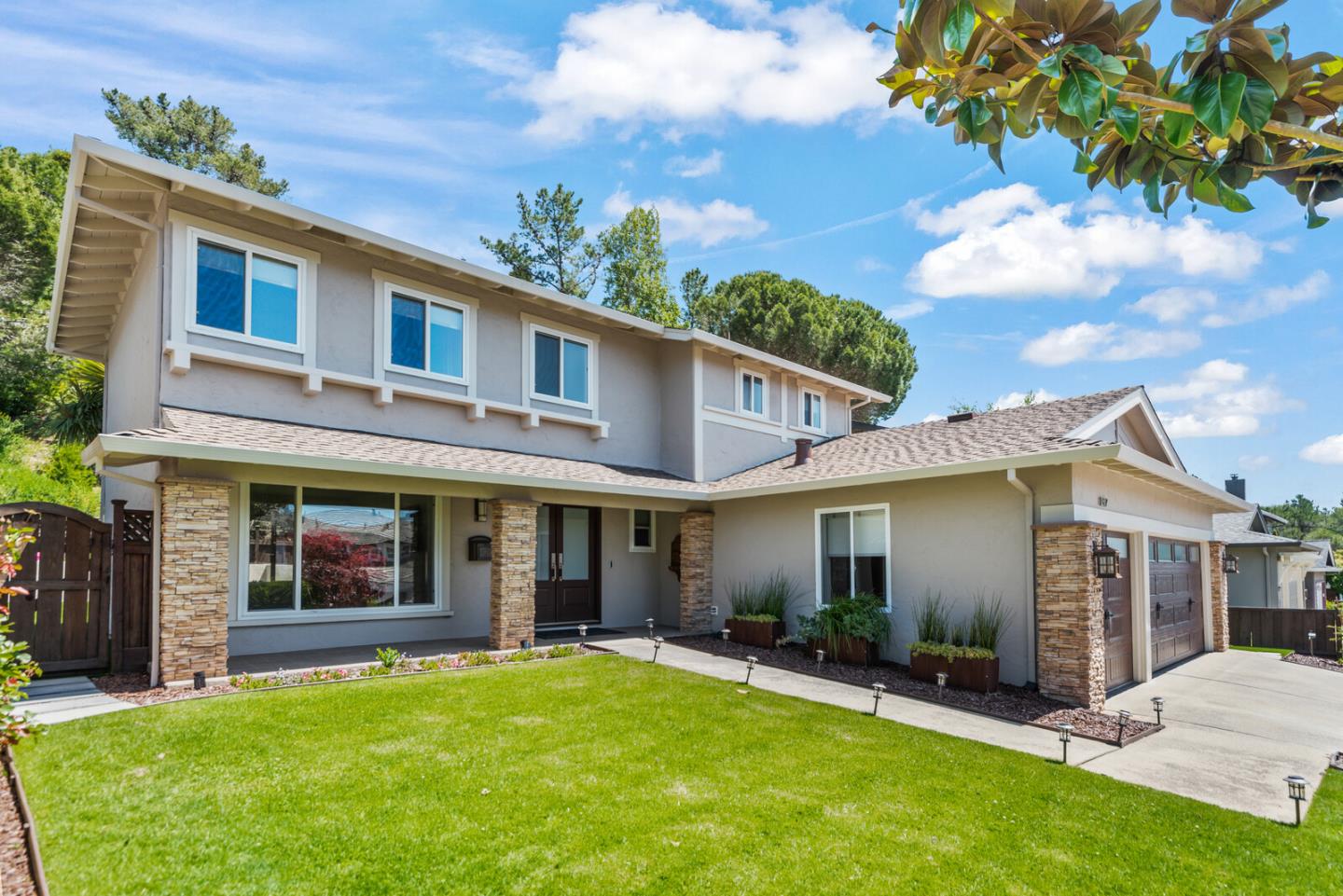 Detail Gallery Image 1 of 1 For 1817 Los Altos Dr, San Mateo,  CA 94402 - 4 Beds | 2/1 Baths