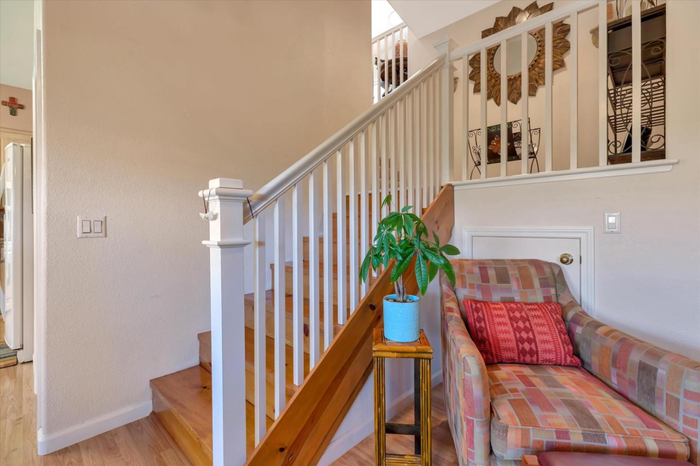 Detail Gallery Image 18 of 32 For 1641 Albion Ct, Hollister,  CA 95023 - 4 Beds | 2/1 Baths