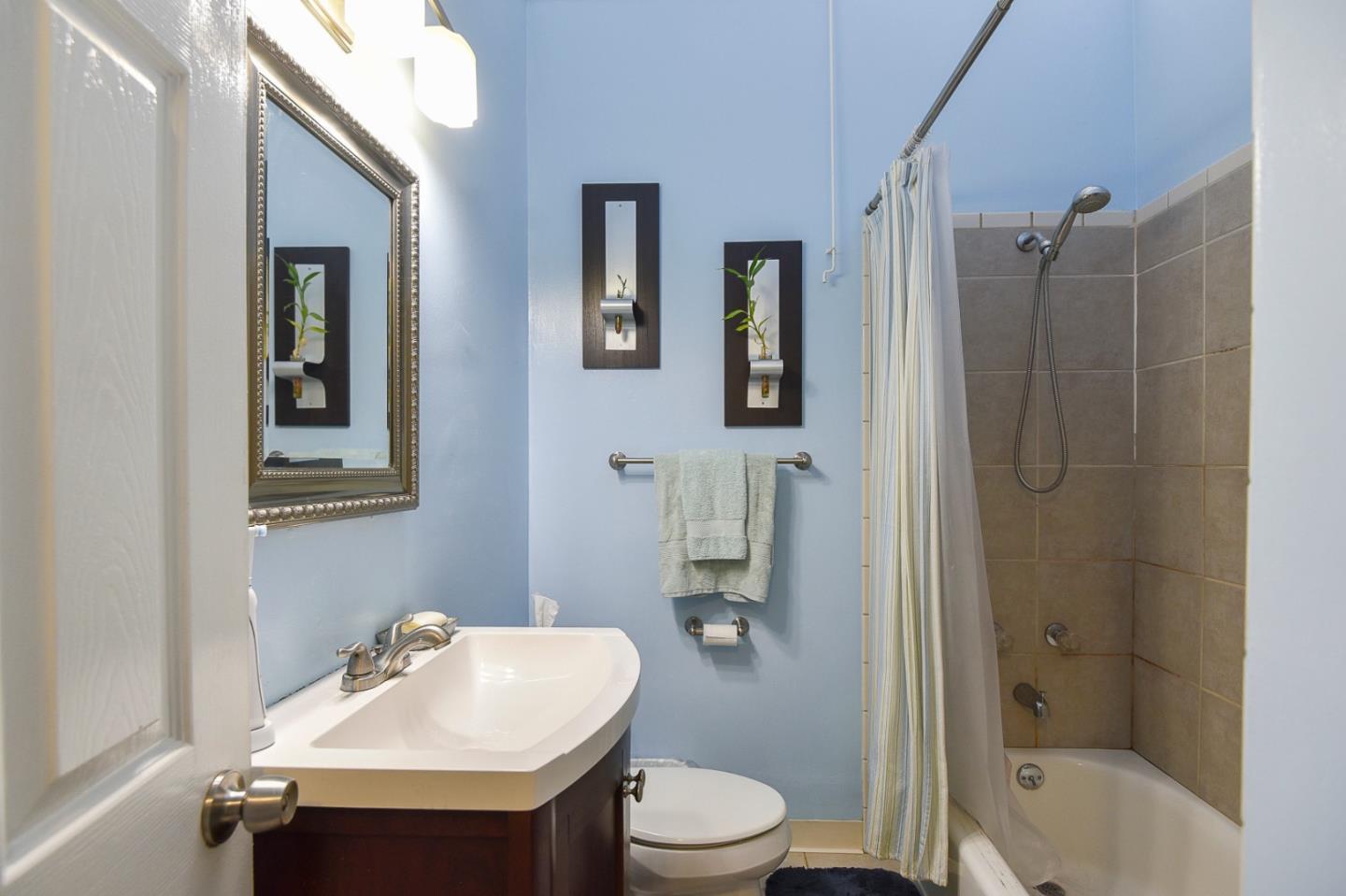 Detail Gallery Image 11 of 39 For 1648 Tulane Ave, East Palo Alto,  CA 94303 - 3 Beds | 1 Baths