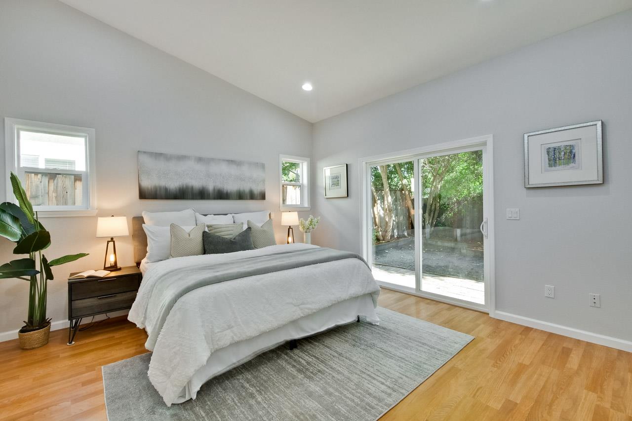 Detail Gallery Image 7 of 61 For 1874 San Luis Ave, Mountain View,  CA 94043 - 3 Beds | 2 Baths