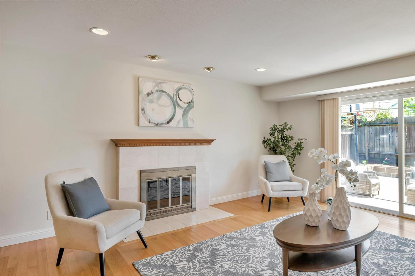 Detail Gallery Image 14 of 42 For 6432 Myrtlewood Dr, Cupertino,  CA 95014 - 4 Beds | 2/1 Baths