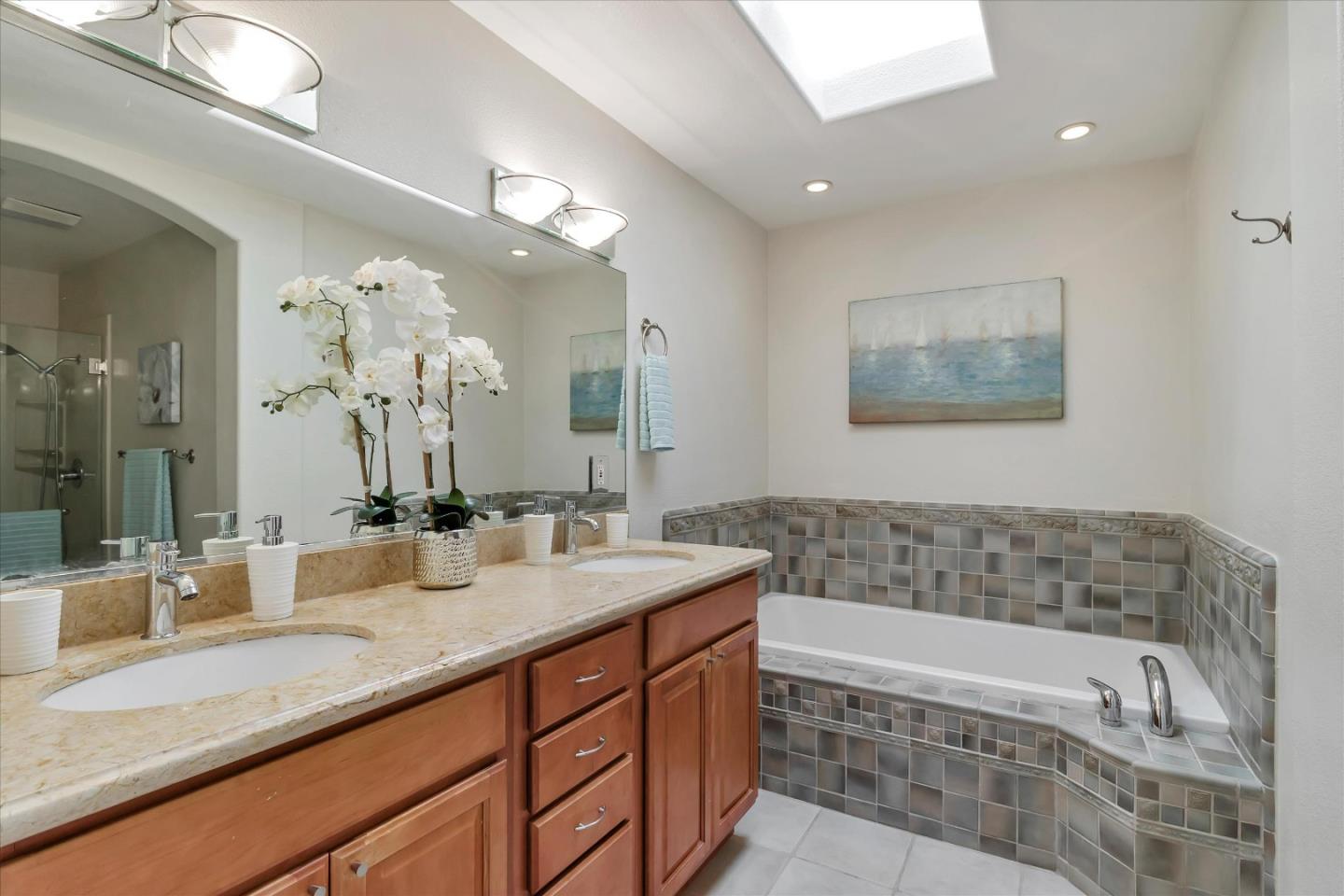 Detail Gallery Image 37 of 42 For 6432 Myrtlewood Dr, Cupertino,  CA 95014 - 4 Beds | 2/1 Baths