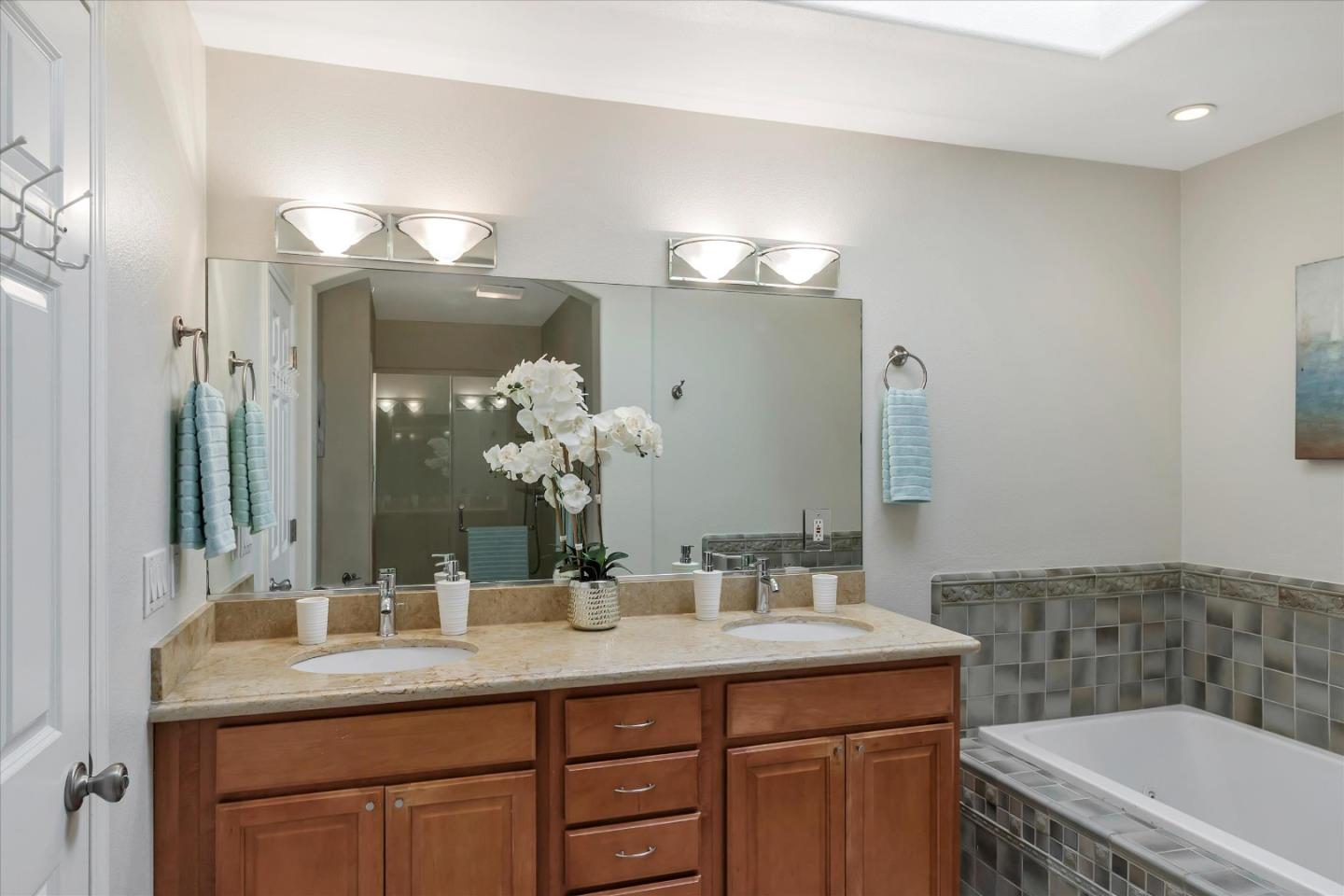 Detail Gallery Image 39 of 42 For 6432 Myrtlewood Dr, Cupertino,  CA 95014 - 4 Beds | 2/1 Baths