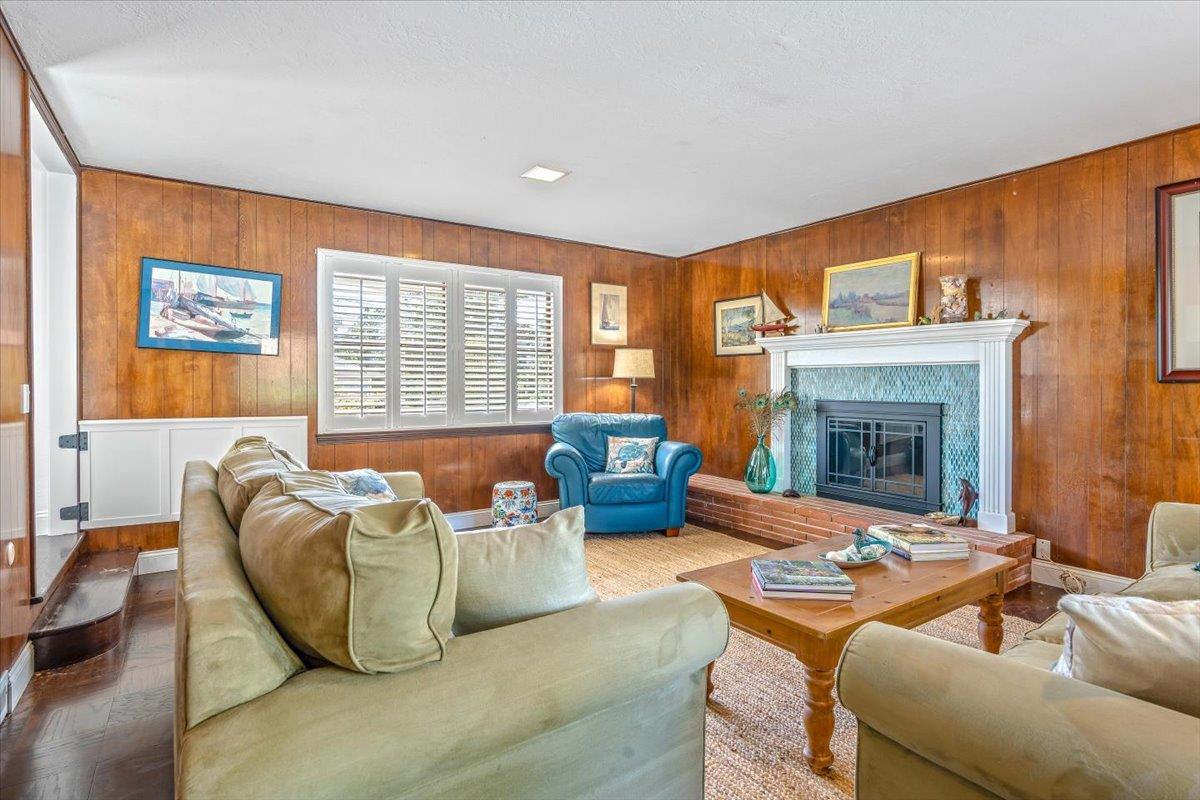 Detail Gallery Image 11 of 43 For 450 Saint Andrews Dr, Aptos,  CA 95003 - 4 Beds | 2/1 Baths