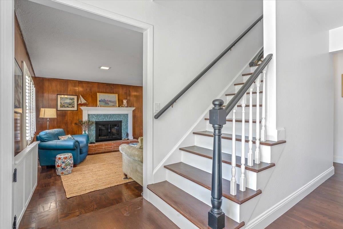 Detail Gallery Image 16 of 43 For 450 Saint Andrews Dr, Aptos,  CA 95003 - 4 Beds | 2/1 Baths