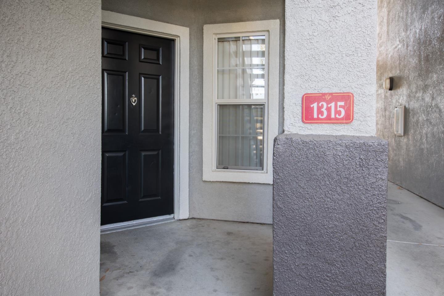Detail Gallery Image 1 of 19 For 885 Halidon Way #1315,  Folsom,  CA 95630 - 1 Beds | 1 Baths