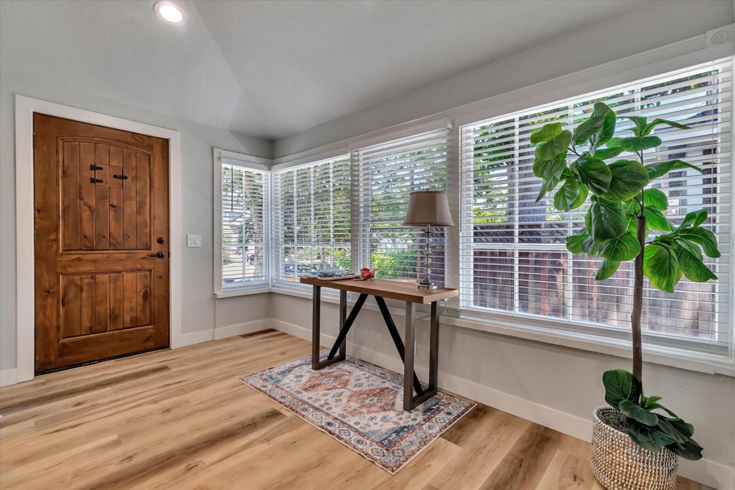 Detail Gallery Image 17 of 19 For 1256 Magnolia Ave, San Jose,  CA 95126 - 3 Beds | 2 Baths