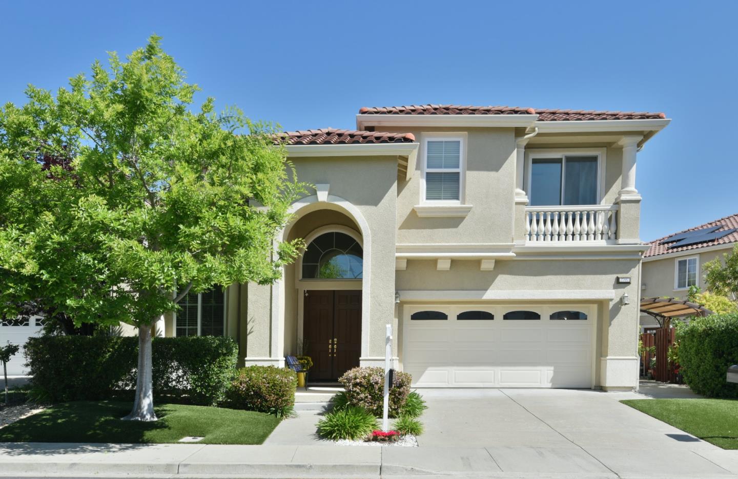 Detail Gallery Image 1 of 18 For 2707 Eagles Landing Ct, Dublin,  CA 94568 - 4 Beds | 2/1 Baths