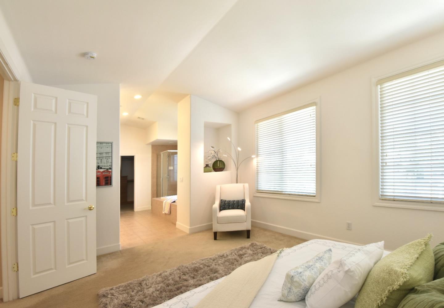 Detail Gallery Image 10 of 18 For 2707 Eagles Landing Ct, Dublin,  CA 94568 - 4 Beds | 2/1 Baths