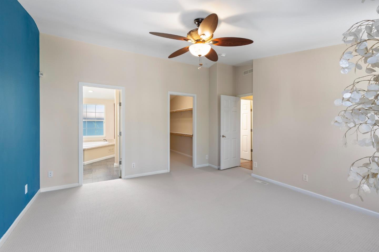 Detail Gallery Image 17 of 38 For 1220 Tasman Dr #59,  Sunnyvale,  CA 94089 - 3 Beds | 2 Baths
