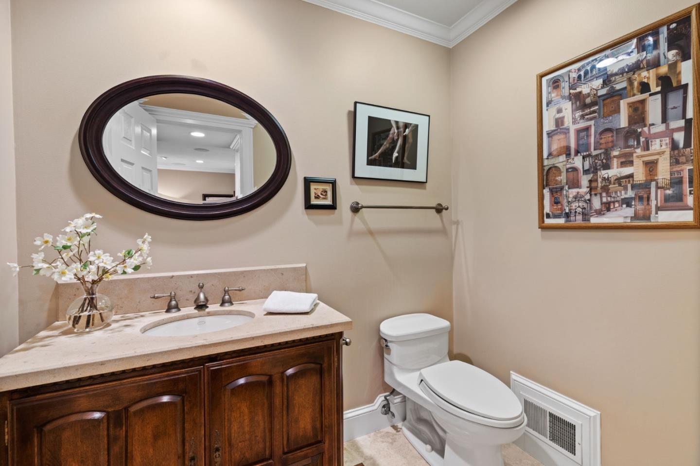 Detail Gallery Image 19 of 41 For 1517 De Anza Blvd, San Mateo,  CA 94403 - 3 Beds | 2/1 Baths