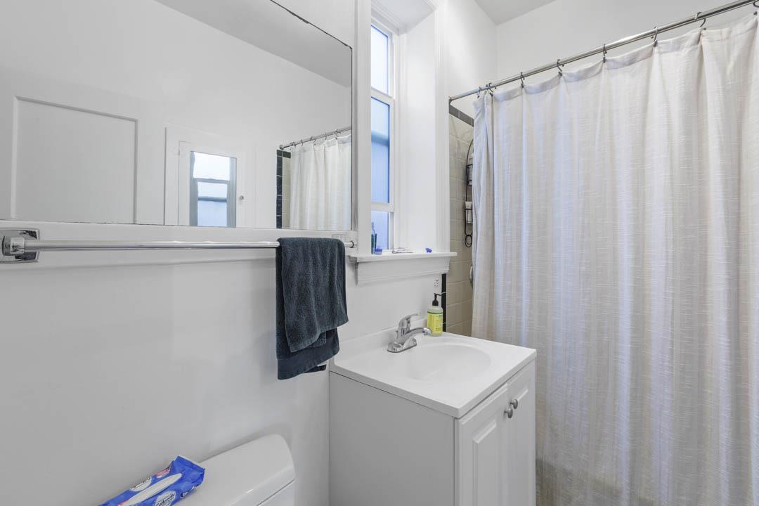 Detail Gallery Image 23 of 39 For 2170 Filbert St, San Francisco,  CA 94123 - – Beds | – Baths