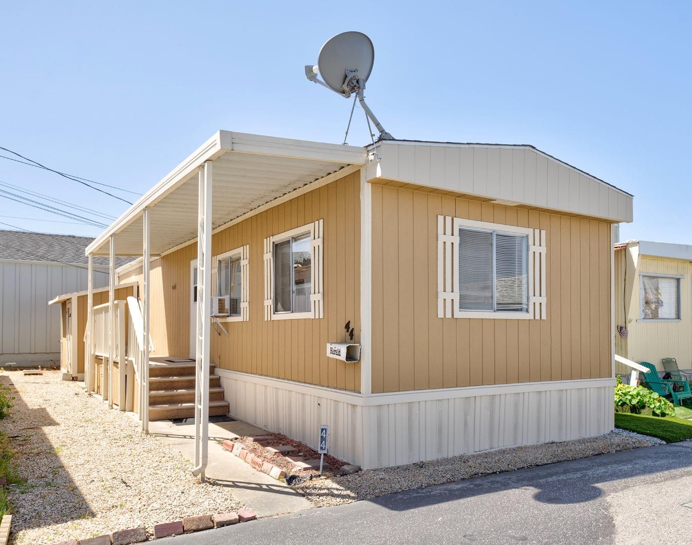 Photo of 835 Kimball Ave #44 in Seaside, CA