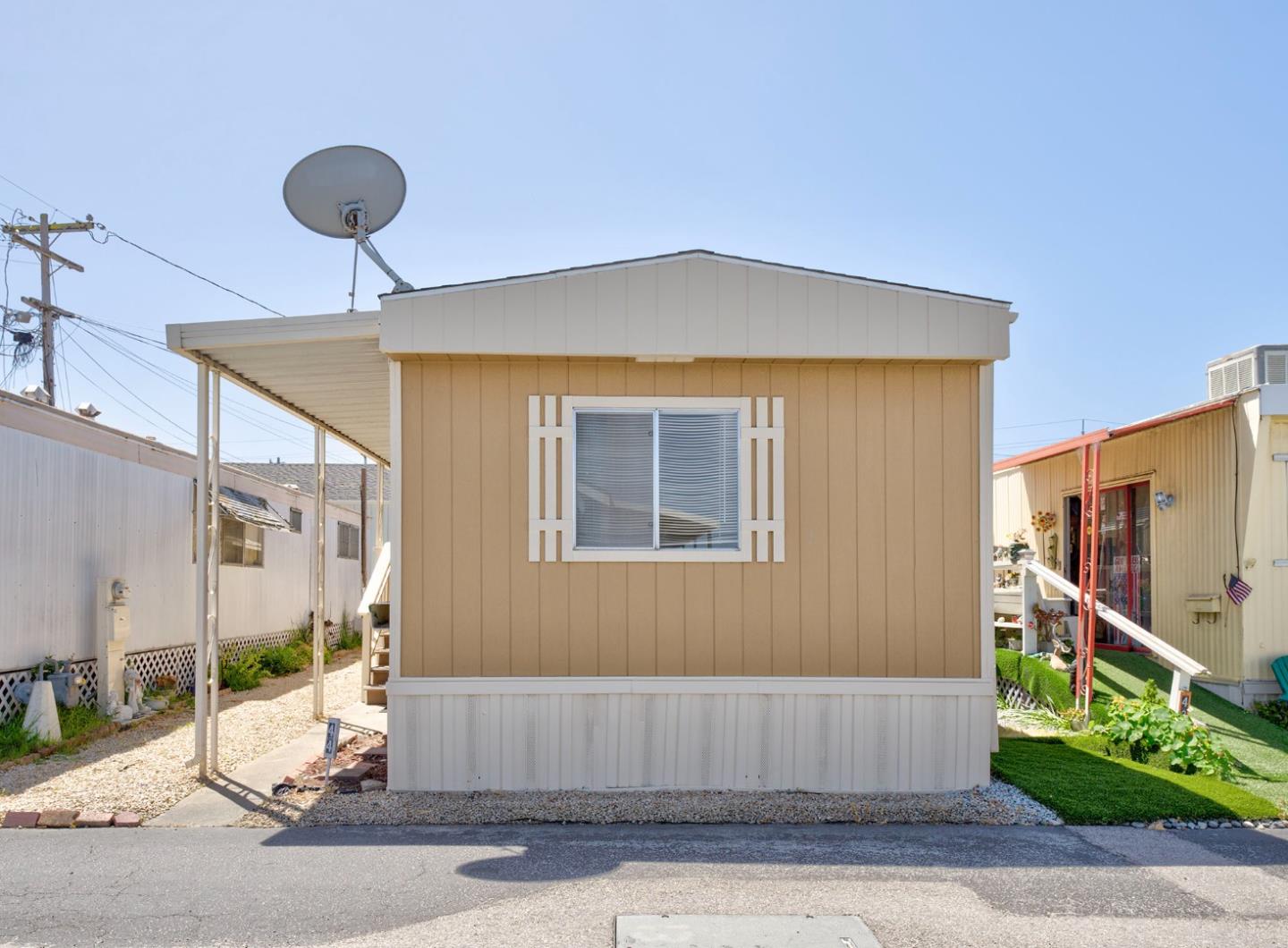 Detail Gallery Image 9 of 18 For 835 Kimball Ave #44,  Seaside,  CA 93955 - 2 Beds | 1/1 Baths