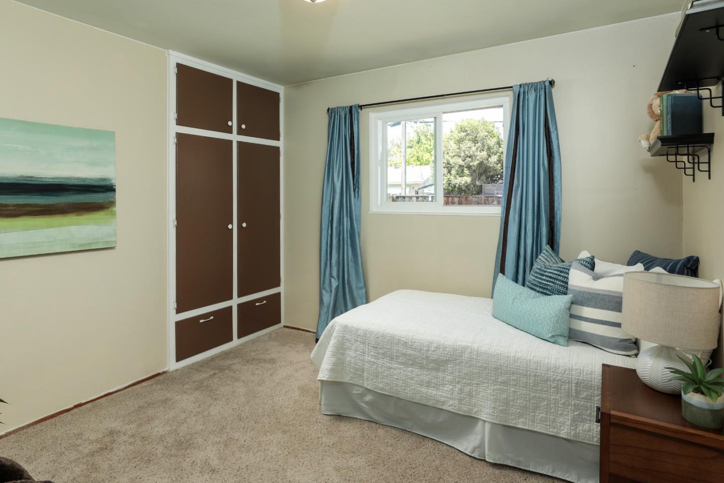 Detail Gallery Image 11 of 22 For 4467 Grimsby Dr, San Jose,  CA 95130 - 4 Beds | 2 Baths