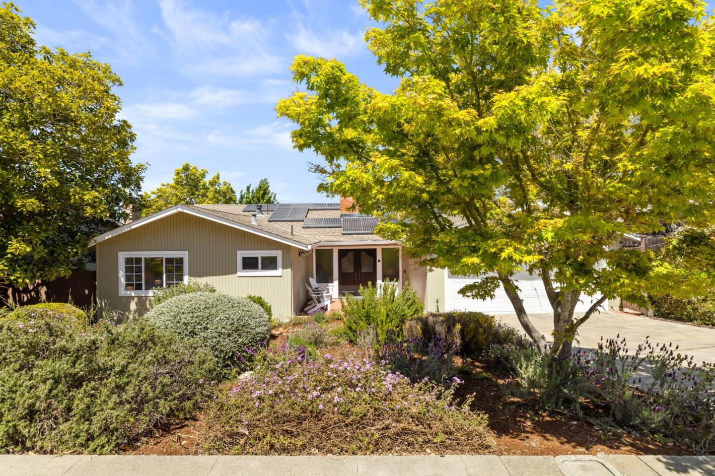 Photo of 4 Camborne Ave in San Carlos, CA