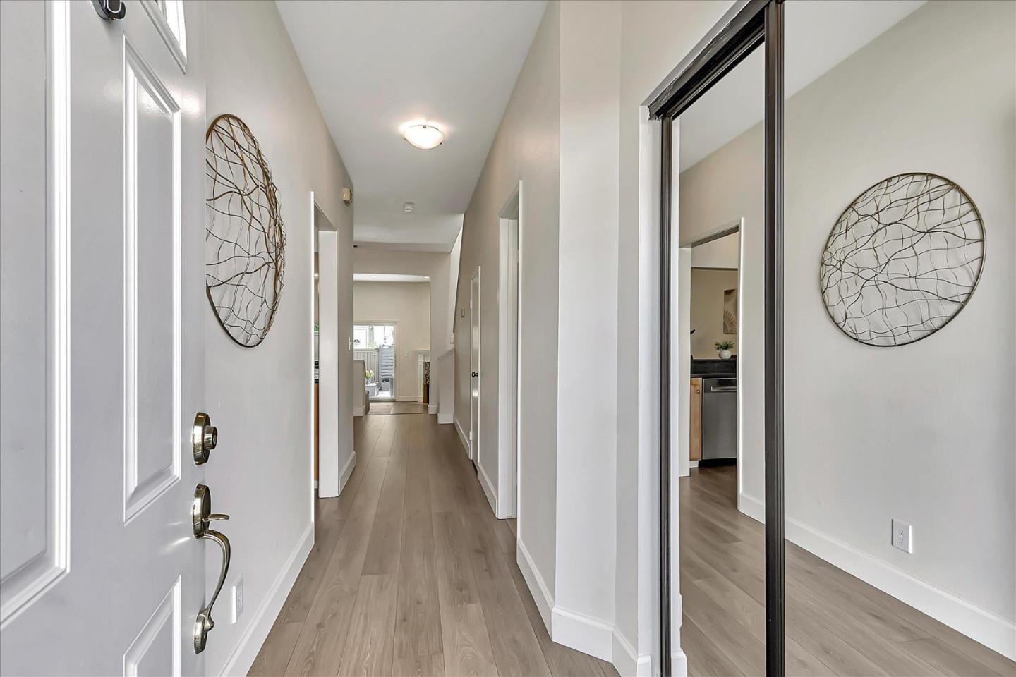 Detail Gallery Image 13 of 42 For 100 Marylinn Dr, Milpitas,  CA 95035 - 2 Beds | 2/1 Baths