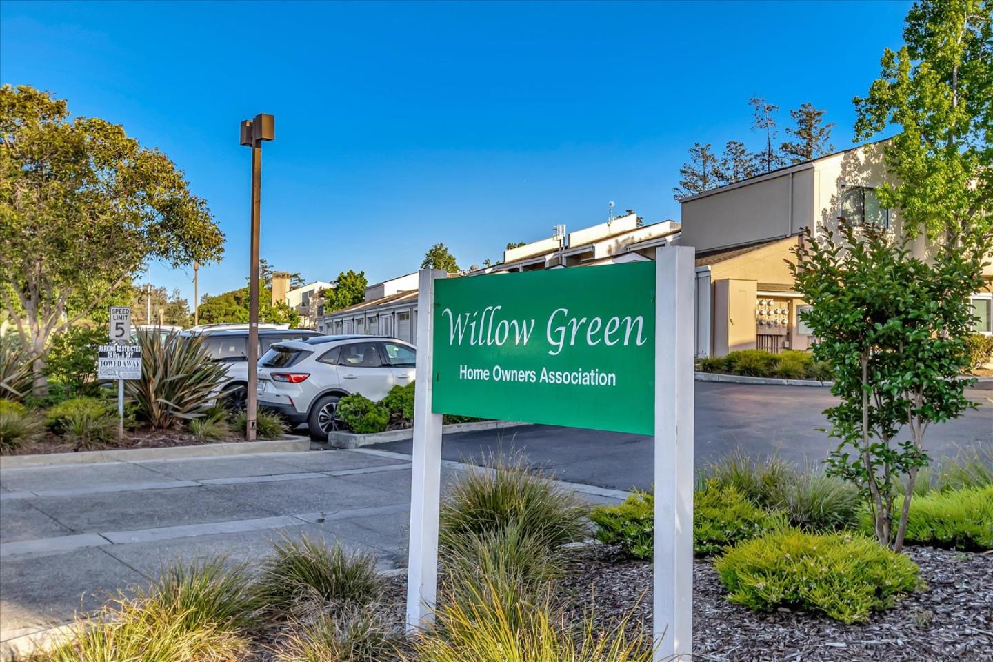 Detail Gallery Image 41 of 42 For 100 Marylinn Dr, Milpitas,  CA 95035 - 2 Beds | 2/1 Baths