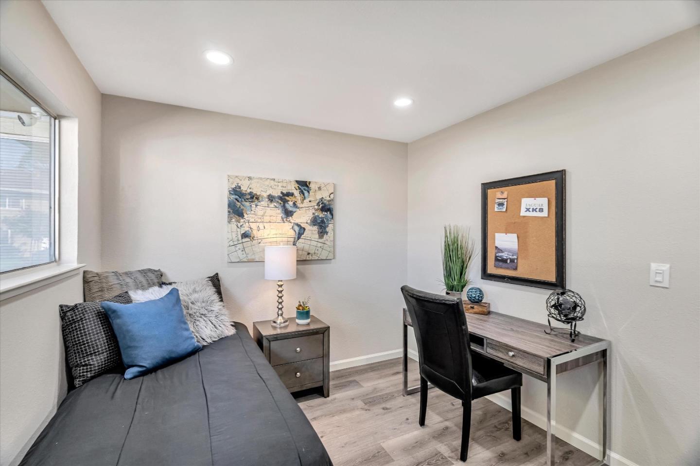 Detail Gallery Image 16 of 30 For 926 Gilchrist Dr #1,  San Jose,  CA 95133 - 2 Beds | 1 Baths