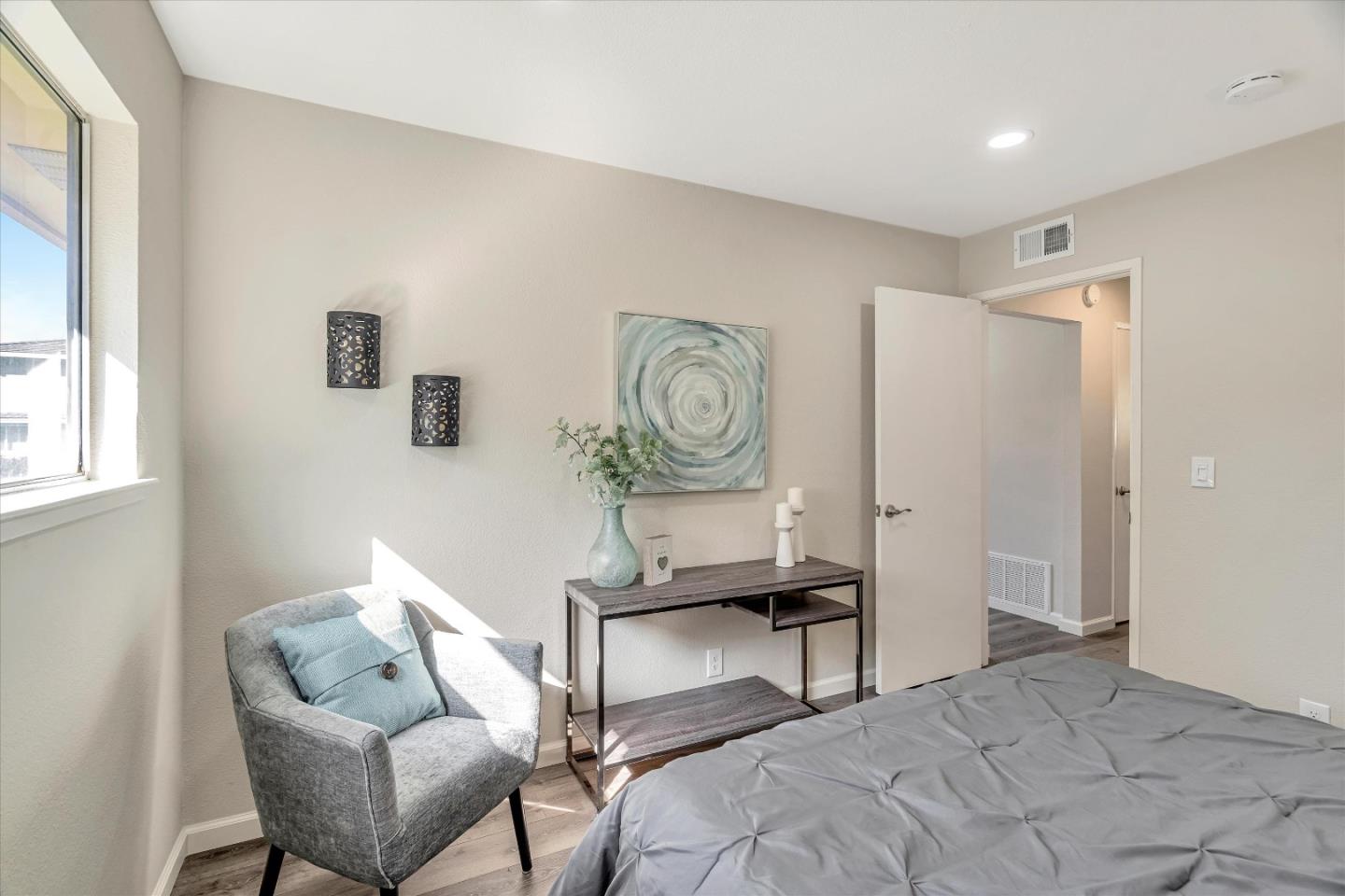 Detail Gallery Image 21 of 30 For 926 Gilchrist Dr #1,  San Jose,  CA 95133 - 2 Beds | 1 Baths