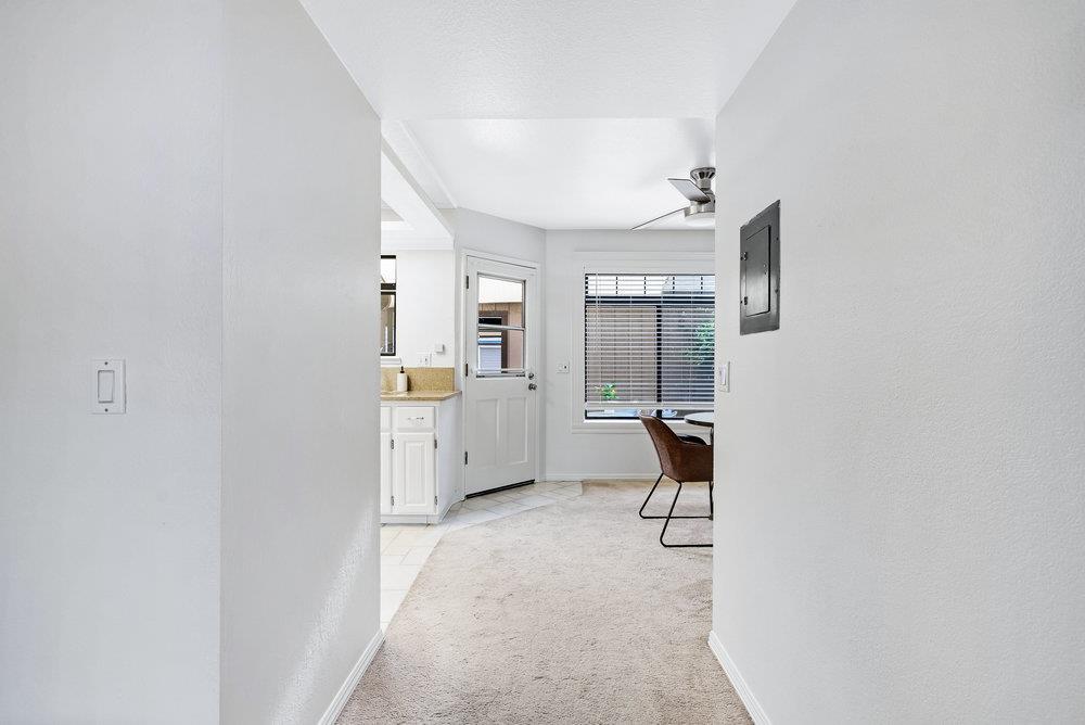 180 Gibson Dr Apt 30, Hollister, CA 95023 photo 13