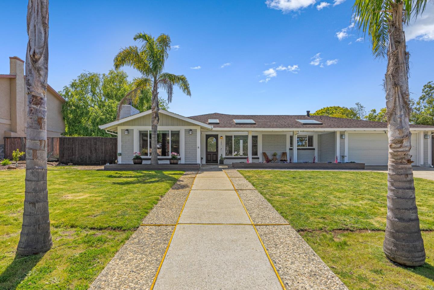 Detail Gallery Image 1 of 1 For 121 Pinehurst Way, Aptos,  CA 95003 - 4 Beds | 2/1 Baths