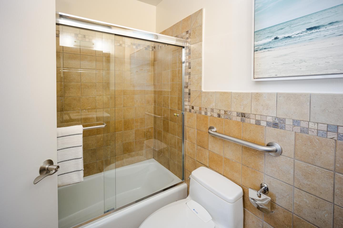 Detail Gallery Image 14 of 21 For 380 Vallejo Dr #328,  Millbrae,  CA 94030 - 2 Beds | 2 Baths