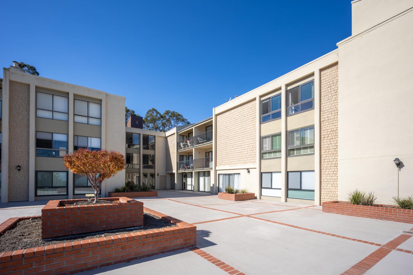 Detail Gallery Image 19 of 21 For 380 Vallejo Dr #328,  Millbrae,  CA 94030 - 2 Beds | 2 Baths
