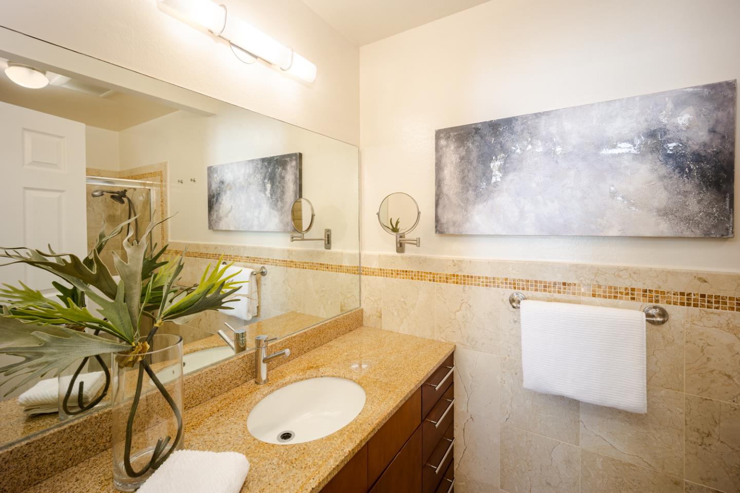 Detail Gallery Image 9 of 21 For 380 Vallejo Dr #328,  Millbrae,  CA 94030 - 2 Beds | 2 Baths