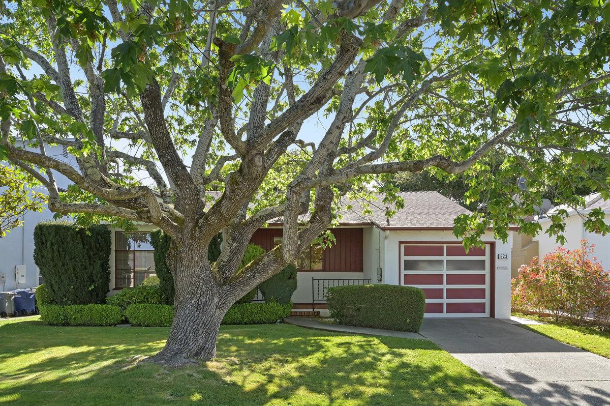 Photo of 623 Bonita Ave in Millbrae, CA