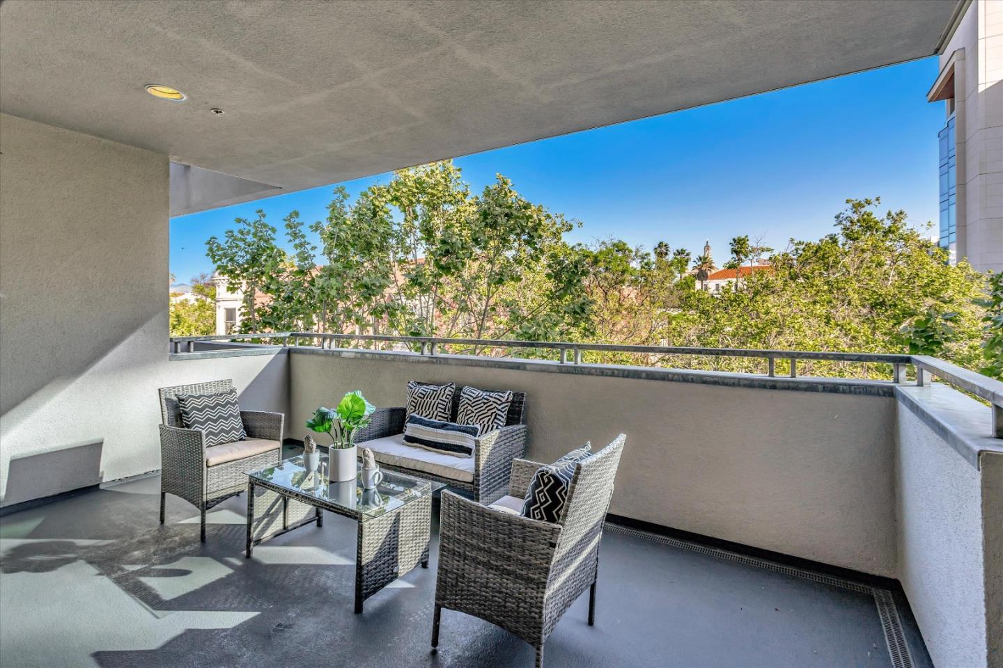 Detail Gallery Image 33 of 50 For 46 W Julian St #419,  San Jose,  CA 95110 - 2 Beds | 2 Baths