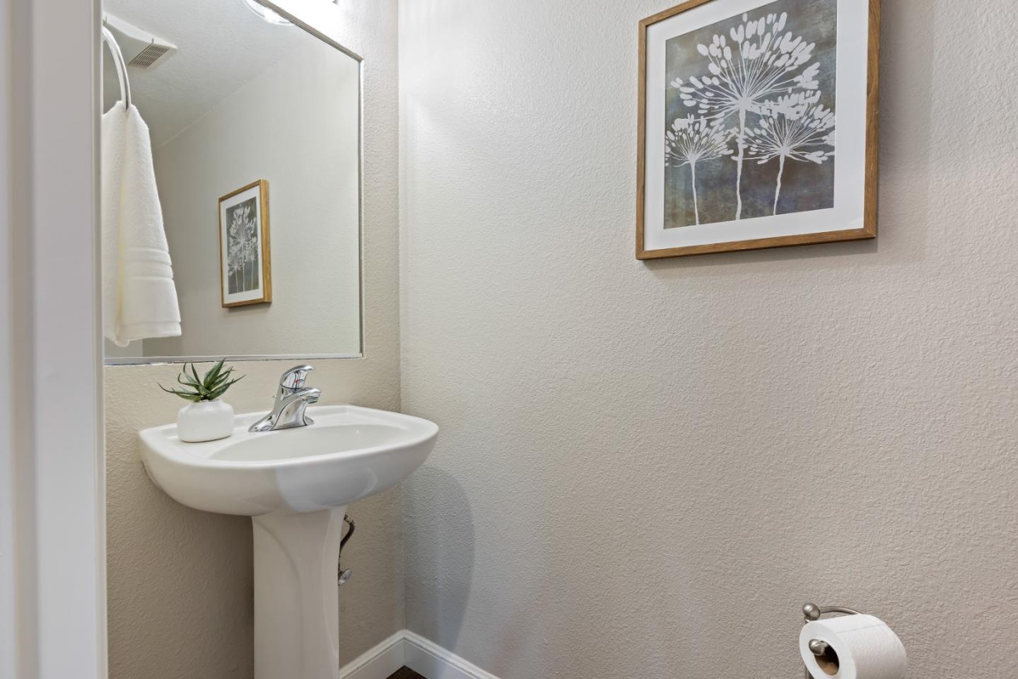 Detail Gallery Image 15 of 30 For 54 Ryland Park Way, San Jose,  CA 95110 - 2 Beds | 2/1 Baths
