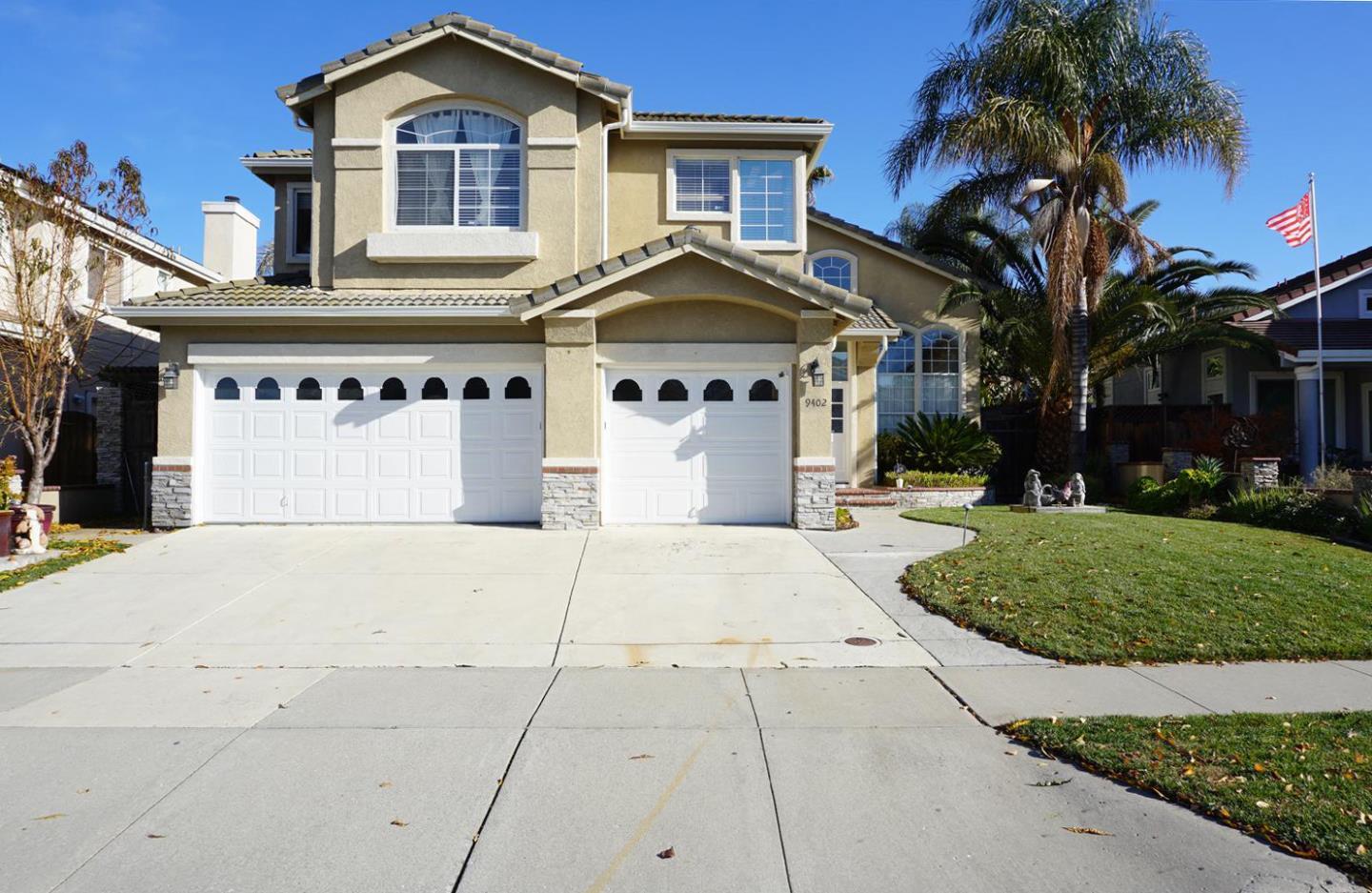 Detail Gallery Image 1 of 12 For 9402 Rodeo Dr, Gilroy,  CA 95020 - 6 Beds | 3 Baths