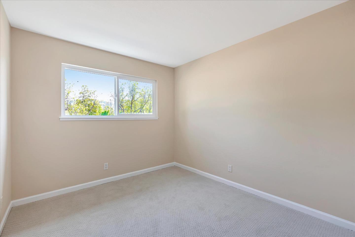 Detail Gallery Image 22 of 57 For 2912 Lambeth Ct, San Jose,  CA 95132 - 3 Beds | 1/1 Baths