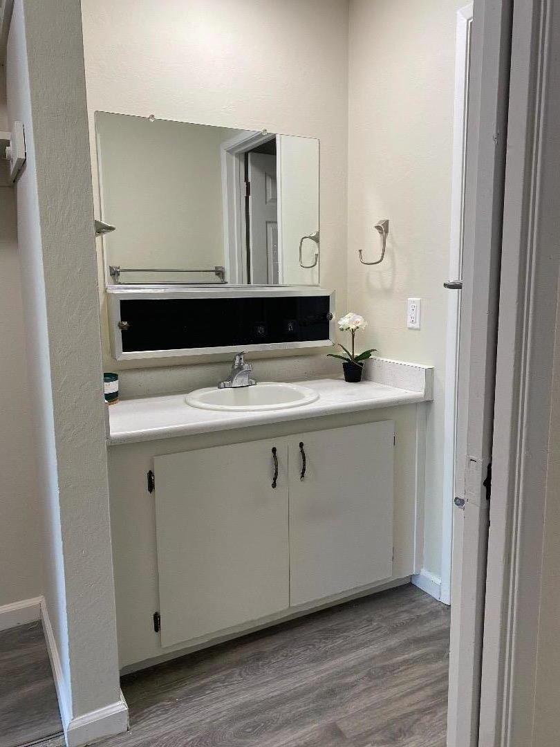 Detail Gallery Image 6 of 20 For 38455 Bronson St #224,  Fremont,  CA 94536 - 1 Beds | 1 Baths