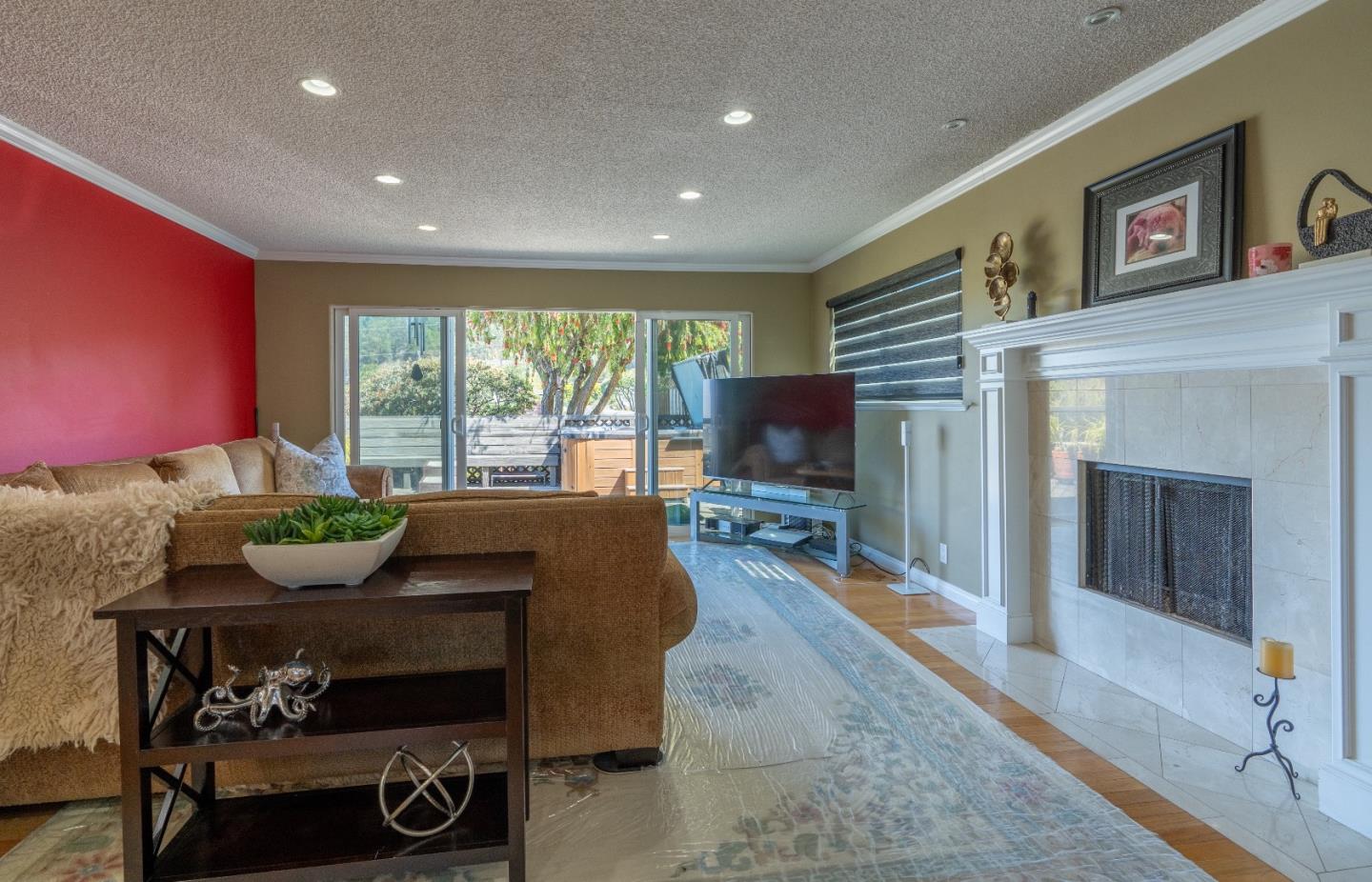 Detail Gallery Image 6 of 38 For 919 Regina Way, Pacifica,  CA 94044 - 3 Beds | 2 Baths