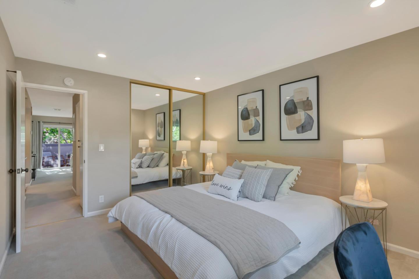 Detail Gallery Image 12 of 21 For 831 W California Ave #T,  Sunnyvale,  CA 94086 - 2 Beds | 1/1 Baths