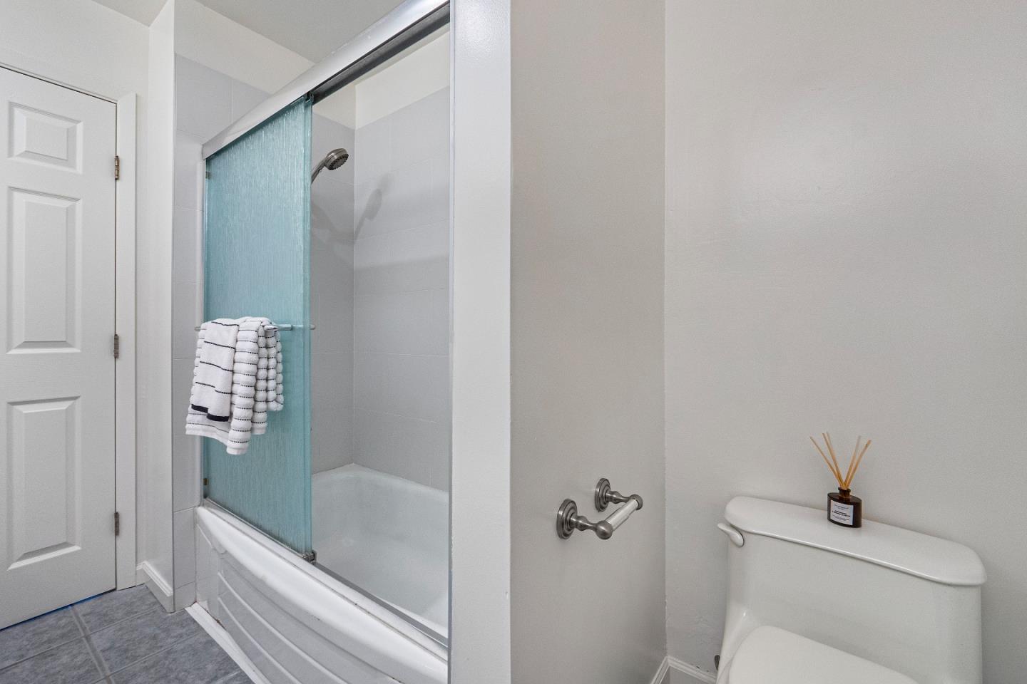 Detail Gallery Image 13 of 18 For 585 Valley Forge Way #1,  Campbell,  CA 95008 - 2 Beds | 1 Baths