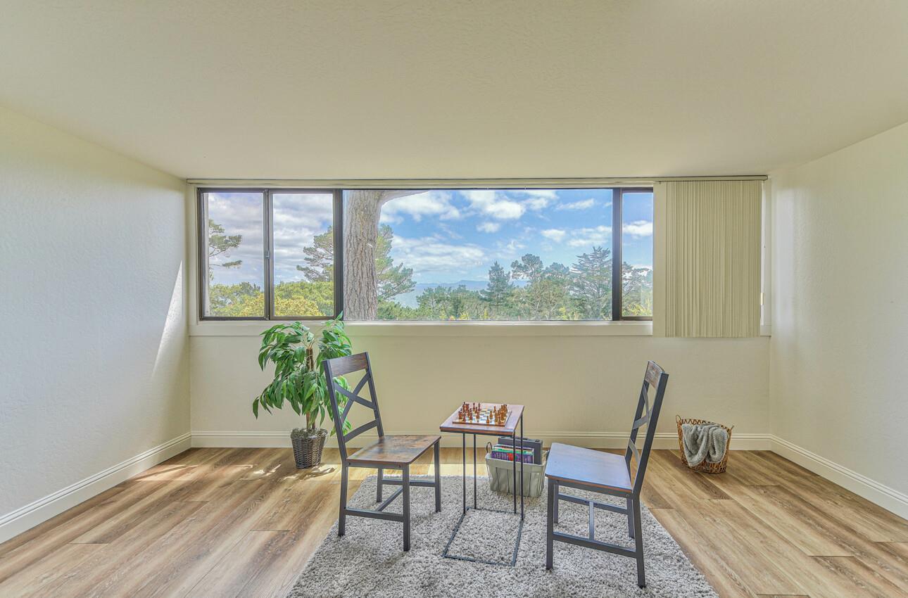 Detail Gallery Image 12 of 40 For 249 Forest Ridge Rd #9,  Monterey,  CA 93940 - 2 Beds | 2/1 Baths