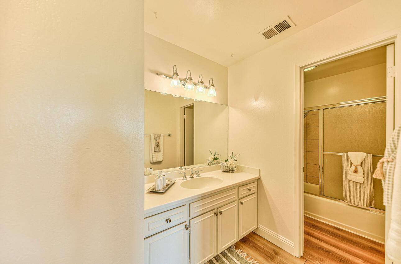 Detail Gallery Image 28 of 40 For 249 Forest Ridge Rd #9,  Monterey,  CA 93940 - 2 Beds | 2/1 Baths