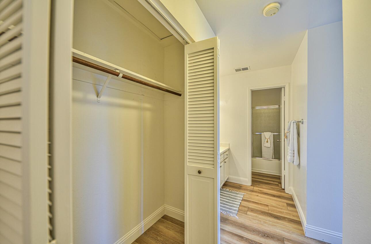 Detail Gallery Image 30 of 40 For 249 Forest Ridge Rd #9,  Monterey,  CA 93940 - 2 Beds | 2/1 Baths