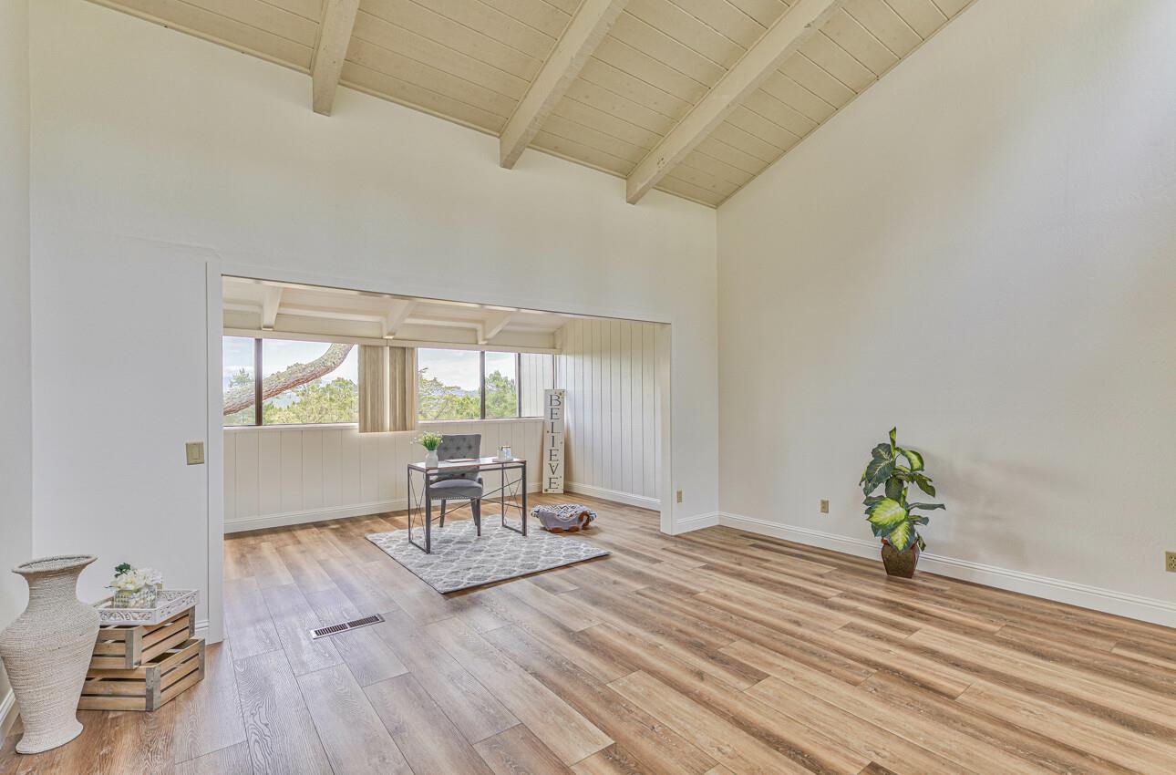 Detail Gallery Image 31 of 40 For 249 Forest Ridge Rd #9,  Monterey,  CA 93940 - 2 Beds | 2/1 Baths