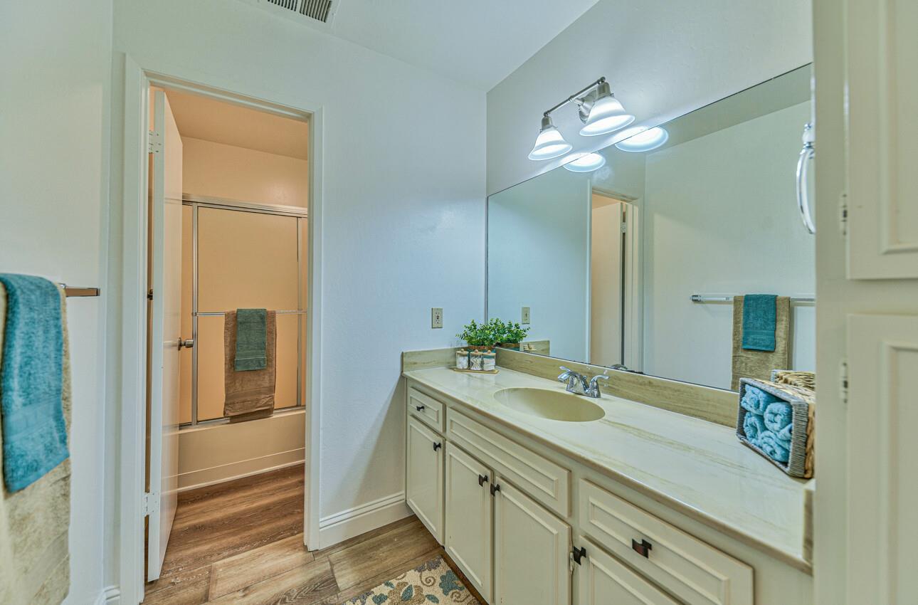 Detail Gallery Image 36 of 40 For 249 Forest Ridge Rd #9,  Monterey,  CA 93940 - 2 Beds | 2/1 Baths