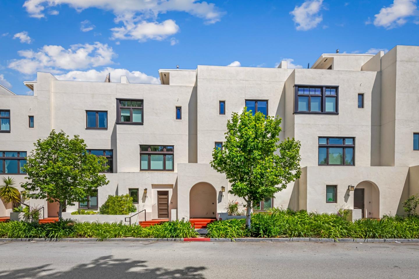 Detail Gallery Image 1 of 42 For 513 Fierro Loop, Campbell,  CA 95008 - 3 Beds | 3/1 Baths