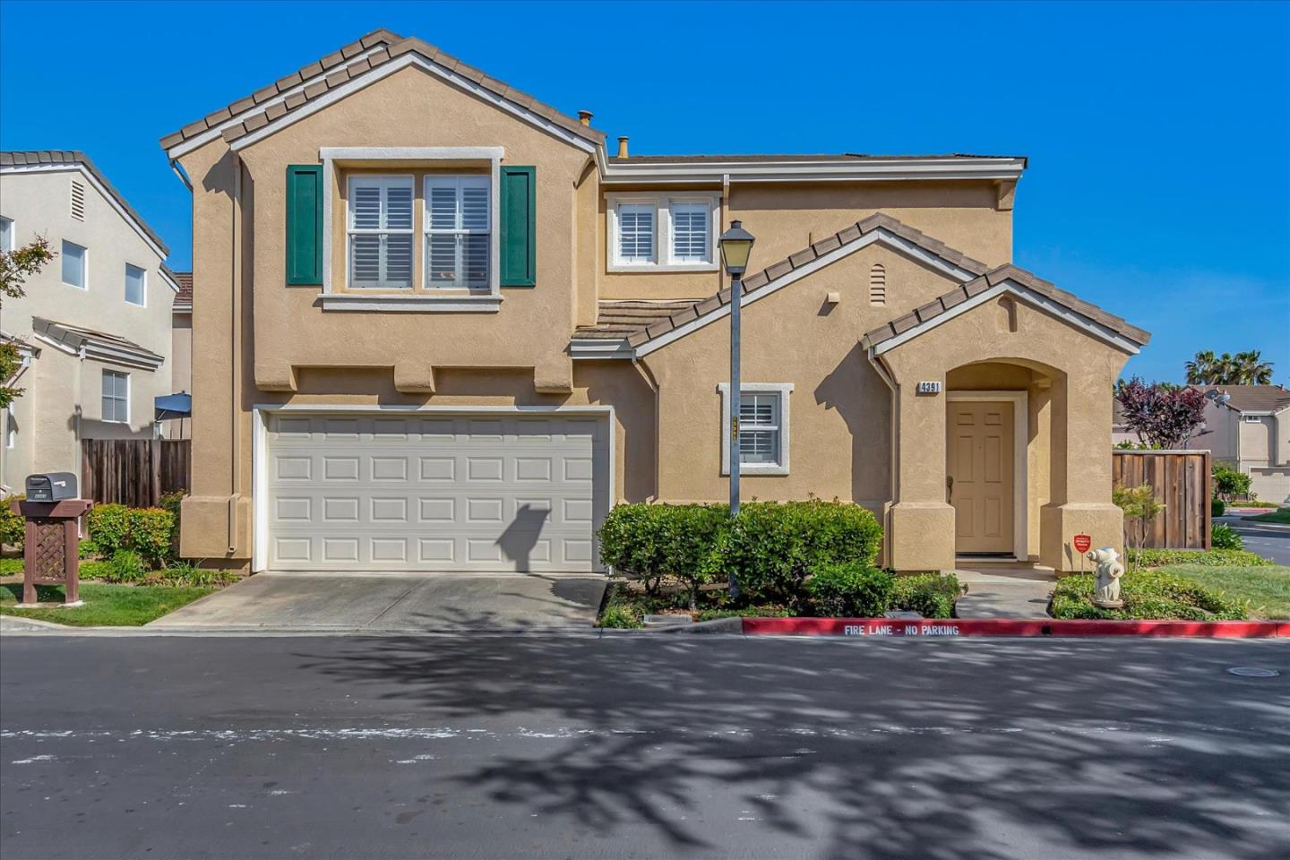 Detail Gallery Image 1 of 36 For 4391 Rustica Cir, Fremont,  CA 94536 - 3 Beds | 2/1 Baths