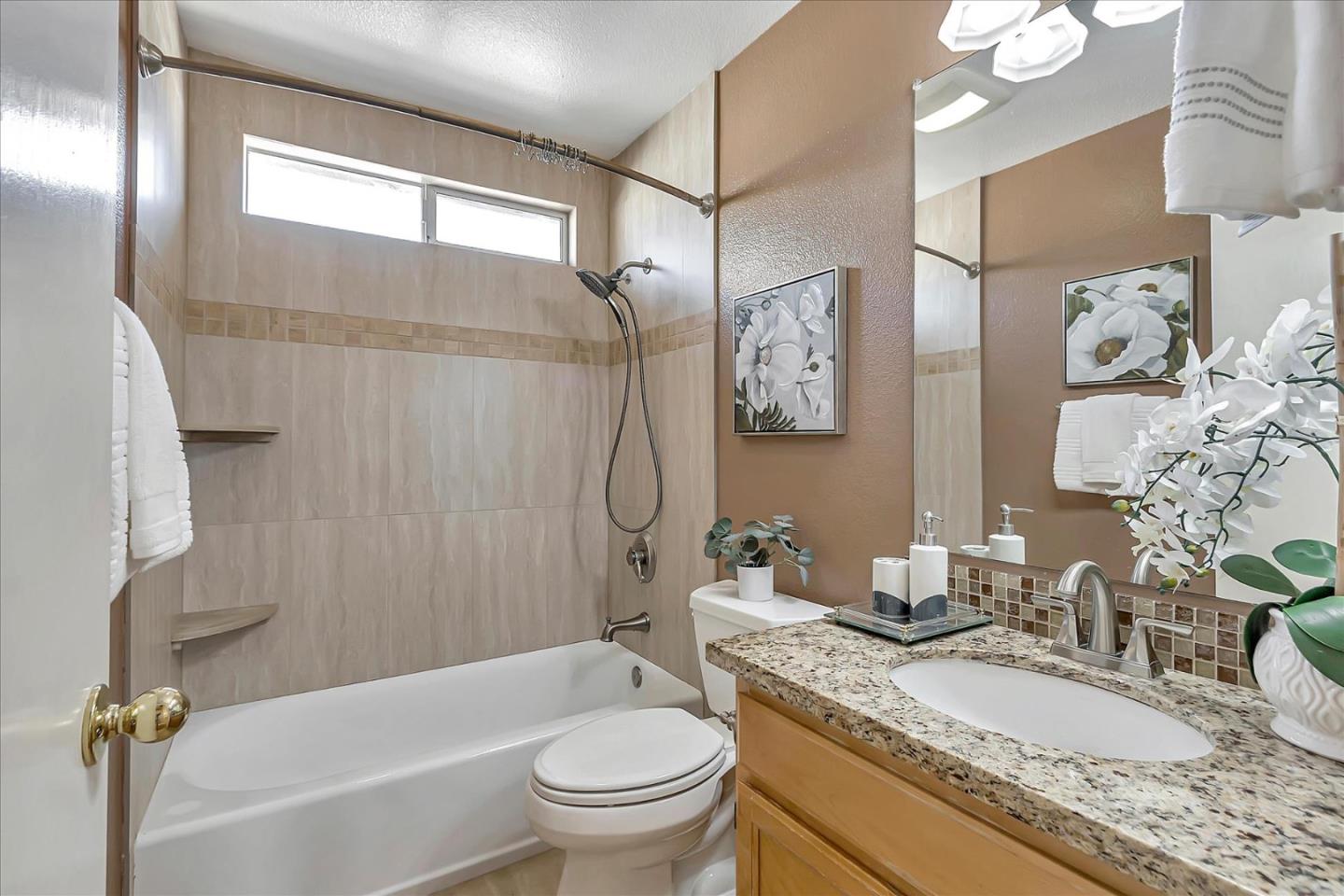 Detail Gallery Image 32 of 36 For 4391 Rustica Cir, Fremont,  CA 94536 - 3 Beds | 2/1 Baths