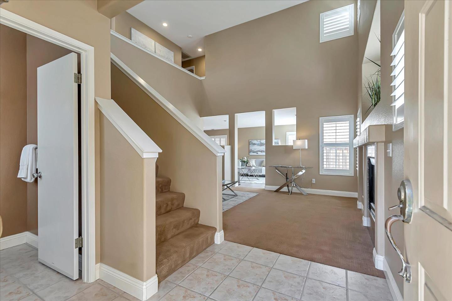 Detail Gallery Image 5 of 36 For 4391 Rustica Cir, Fremont,  CA 94536 - 3 Beds | 2/1 Baths