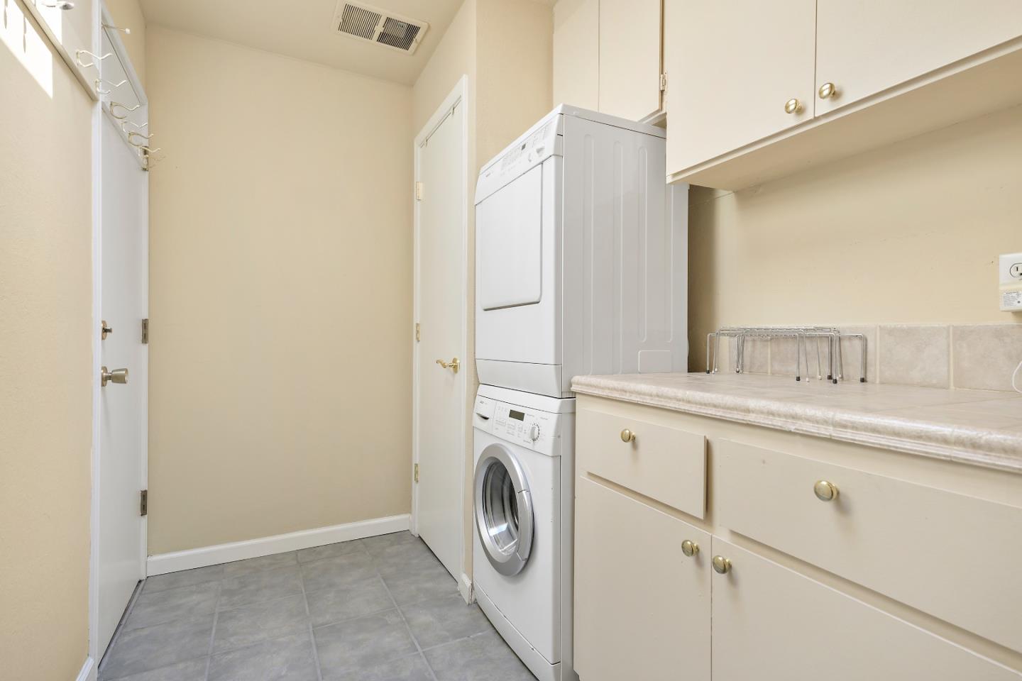 Detail Gallery Image 21 of 27 For 150 Alma St #309,  Menlo Park,  CA 94025 - 2 Beds | 2 Baths