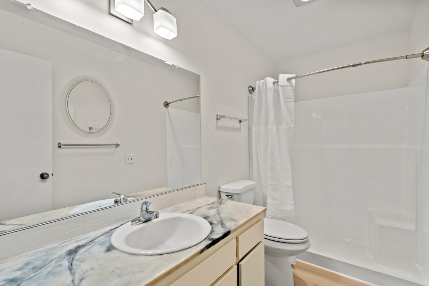 Detail Gallery Image 28 of 35 For 250 Forest Ridge Rd #14,  Monterey,  CA 93940 - 2 Beds | 2 Baths